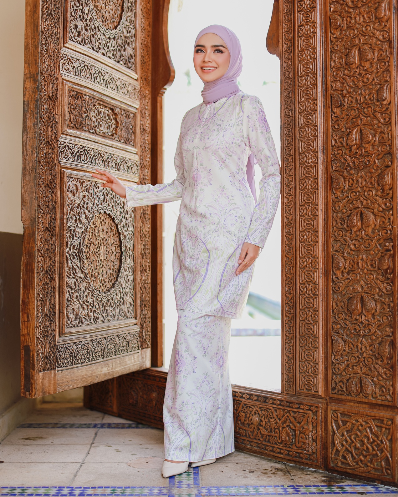 SEKAR KURUNG - GREYISH LILAC